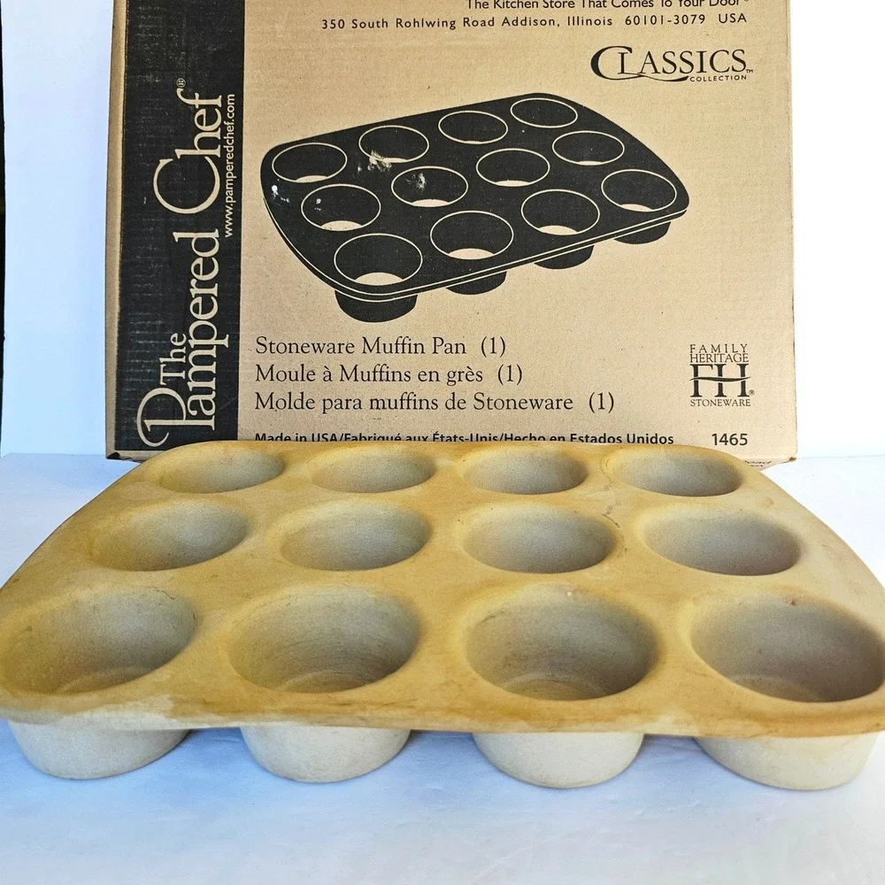 Vintage Pampered Chef Stoneware Muffin Pan 1465 Family Heritage Classics Baking